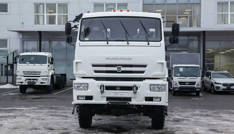 65225-26014-53 новый Тягач КАМАЗ