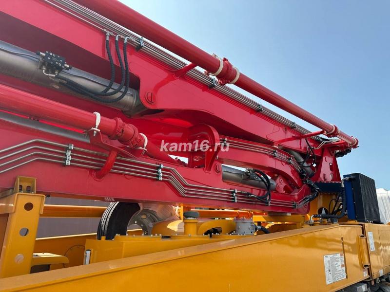 Автобетононасос на Шасси FAW JK6 8х4 c установкой JIUHE JHZ5290THB-38